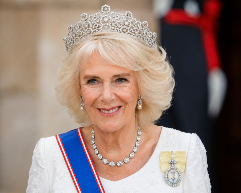 Camila de Cornualles: Biography, Royal Role, Family, Public Image, and Lasting Influence Camila de cornualles