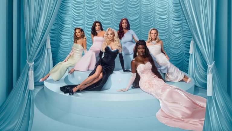 Housewives gossip